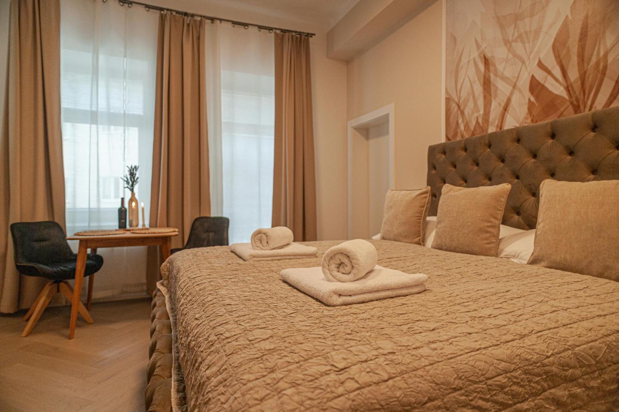 Sting Old Town Ostrava Apartment Bagian luar foto