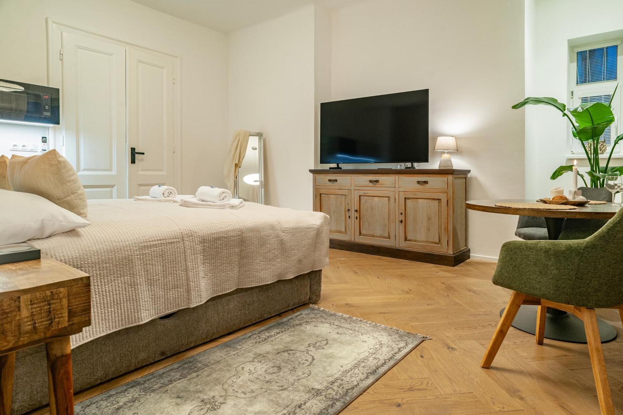Sting Old Town Ostrava Apartment Bagian luar foto