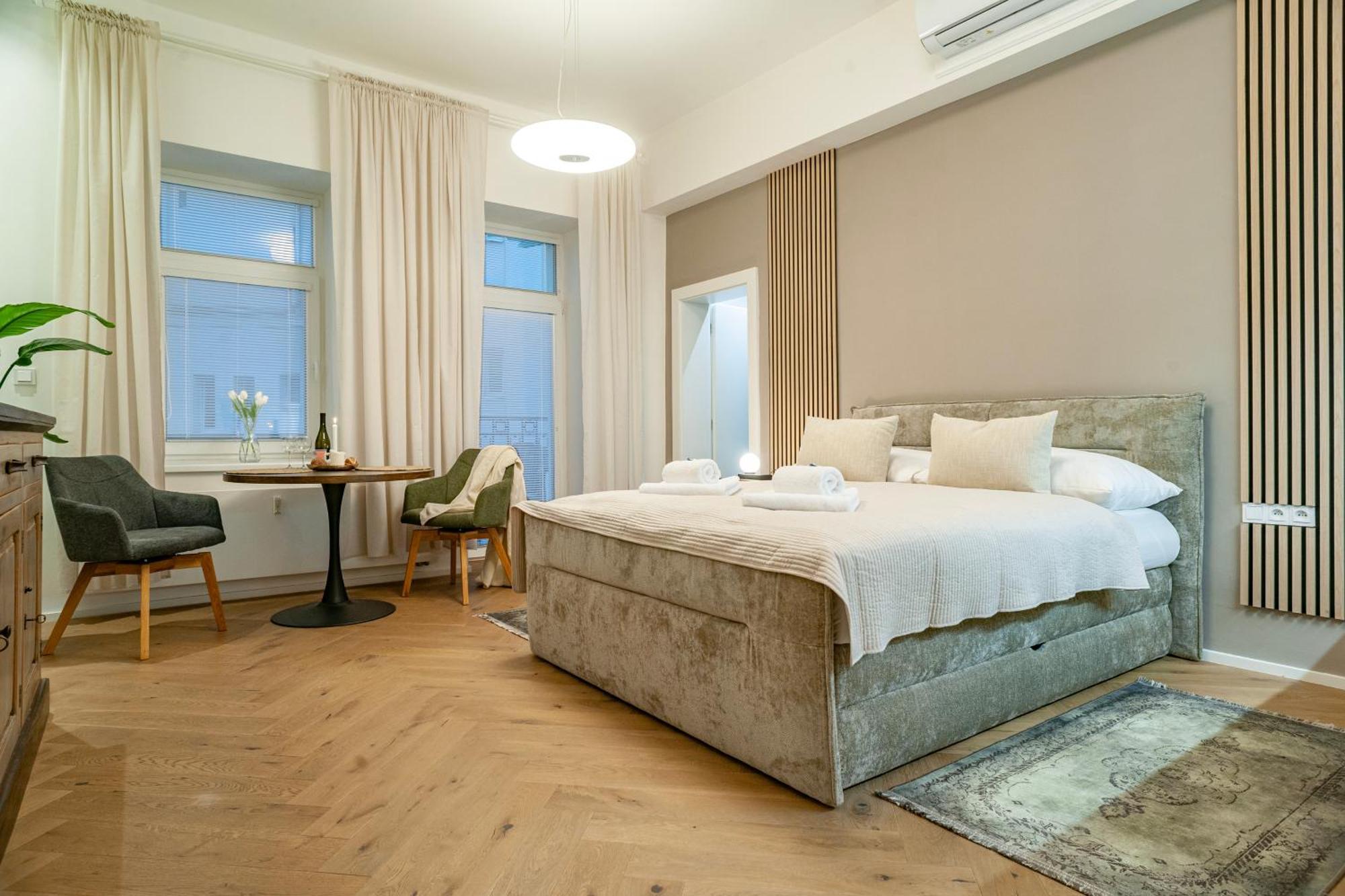 Sting Old Town Ostrava Apartment Bagian luar foto