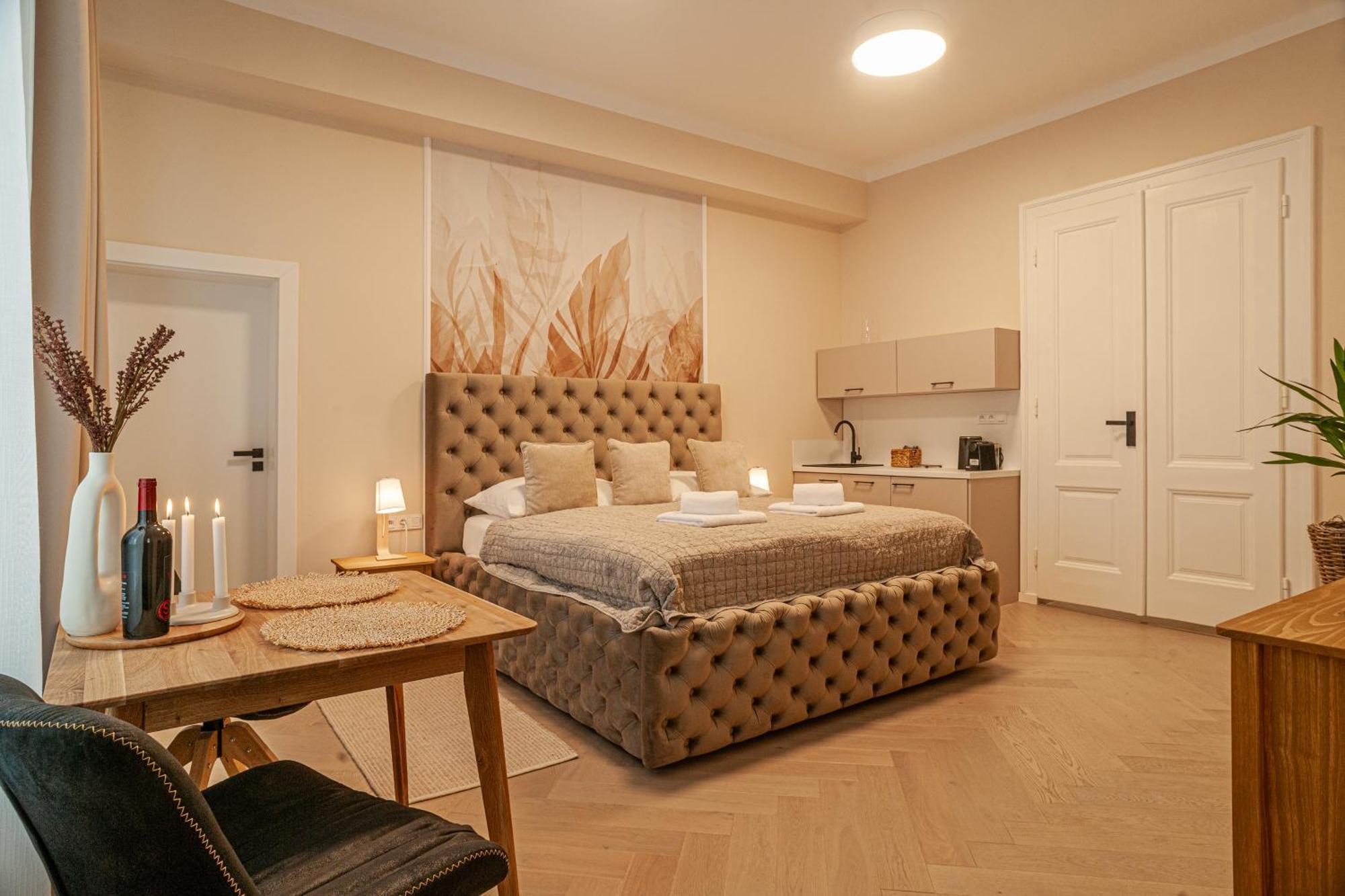 Sting Old Town Ostrava Apartment Bagian luar foto